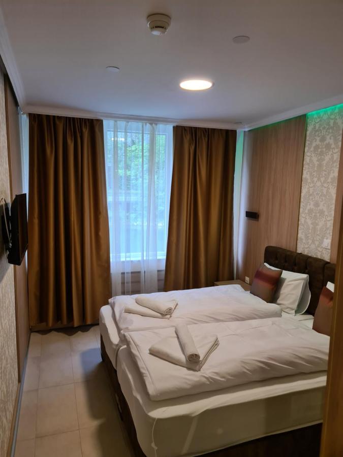 Отель Helvetia Seewen  Экстерьер фото